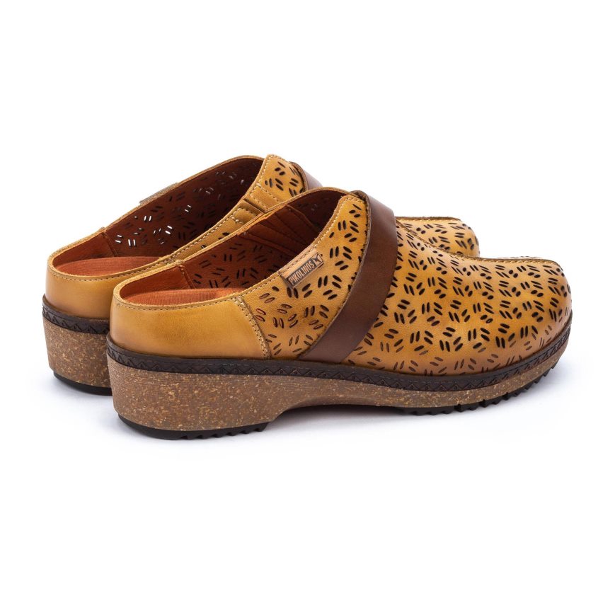 Women's Pikolinos GRANADA Clogs Yellow | NZ W279035